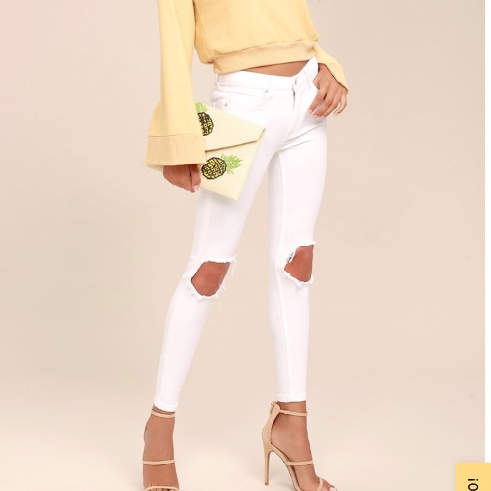 Free People white distressed skinny jeans